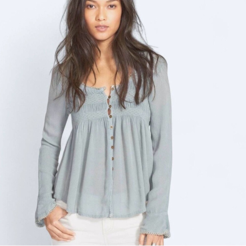 Free People blue bird smocked top long sleeve sea green women’s size small